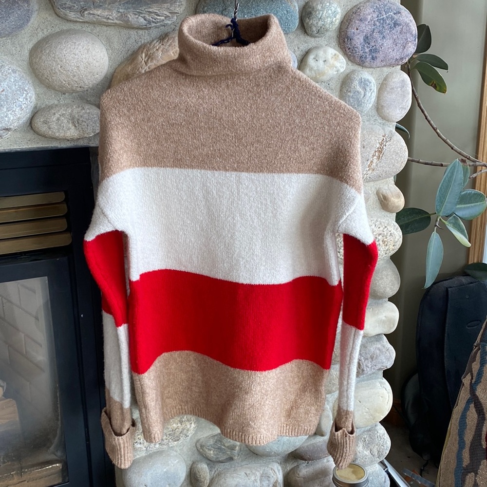 C & C California turtleneck sweater
